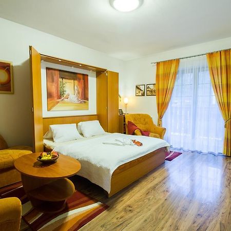 Vila Helena - Apartment Helena 2 ルジョムベロク エクステリア 写真