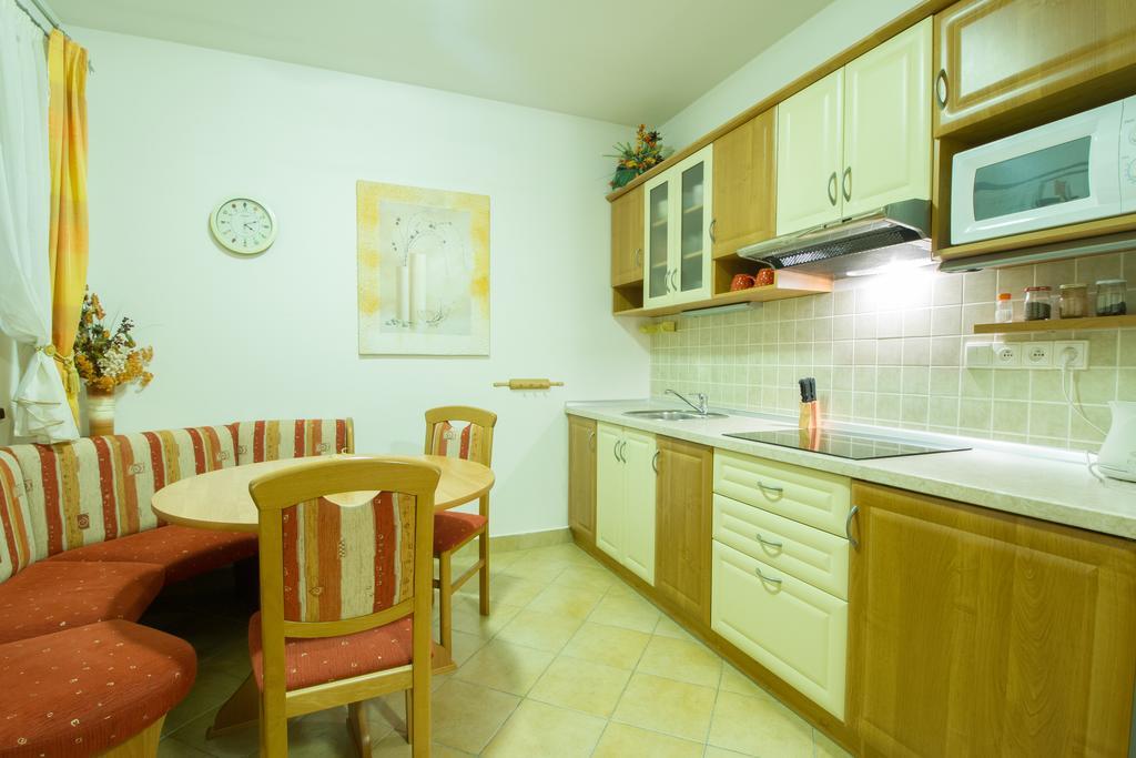 Vila Helena - Apartment Helena 2 ルジョムベロク 部屋 写真